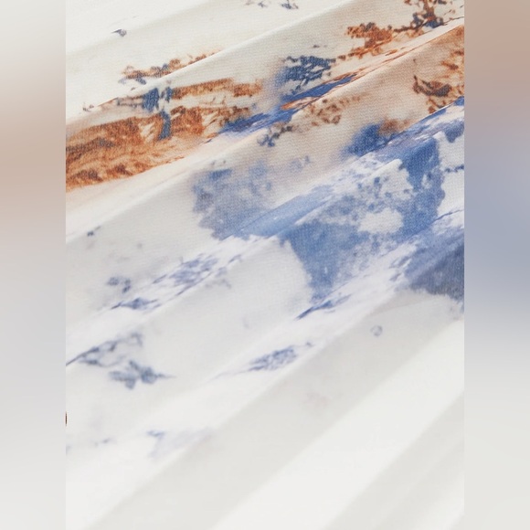 NWT Fehaute White Pleated Chiffon V Neck Long Sleeve A-Line Maxi Dress Sz 10 - Picture 6 of 13